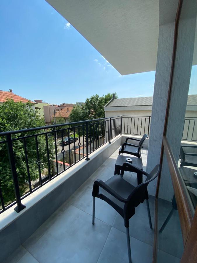 Villa Aqua Family Hotel Burgas Exterior foto